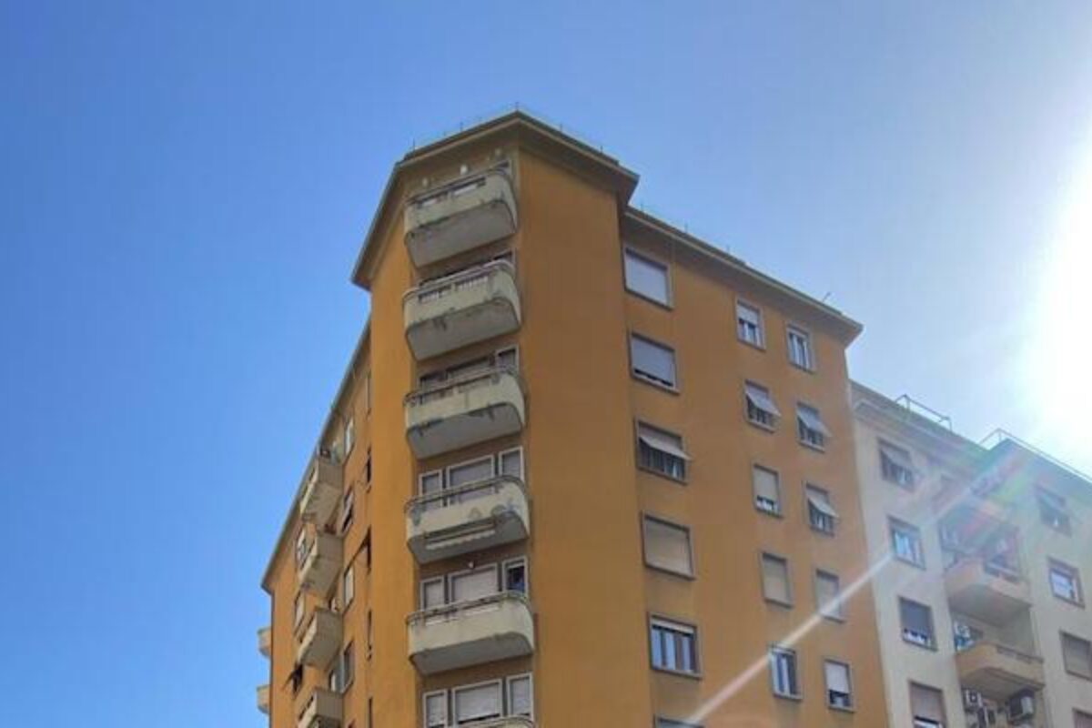 Via Tripoli 18, Roma